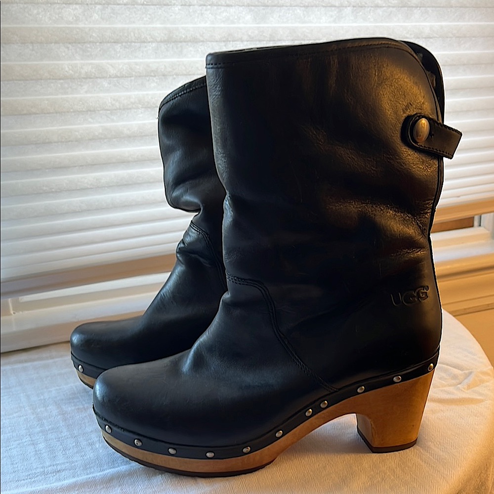 UGG Lynnea Sherpa-lined clog boots